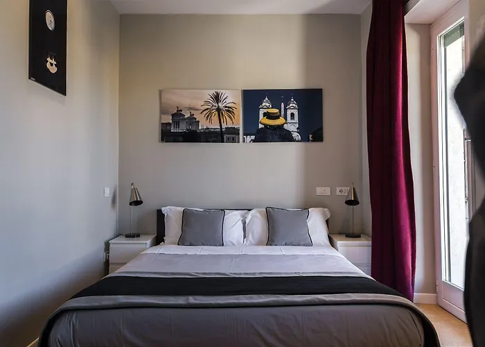 Floor Trastevere 4*